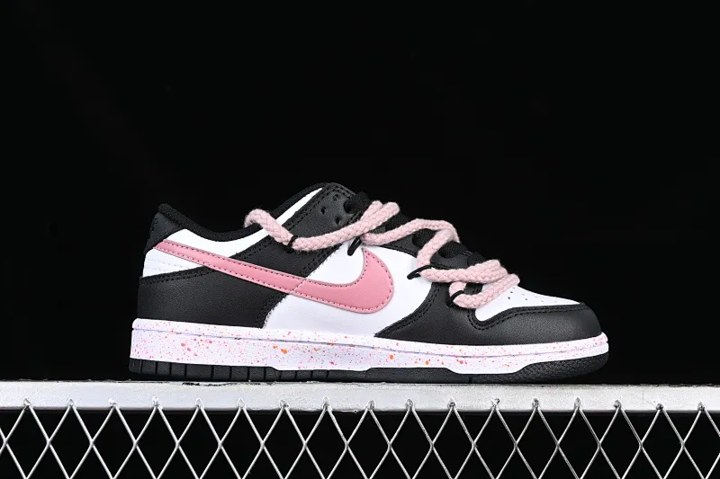 All Categories Nk SB Dunk Series Nk SB Dunk Low Low-top Sneakers Nk Dunk Low "Multi-Color Swoosh" Rose Heart Soft Mist Pink Cloth Patch SB Strap Low-top Casual Sneakers FD4623-131